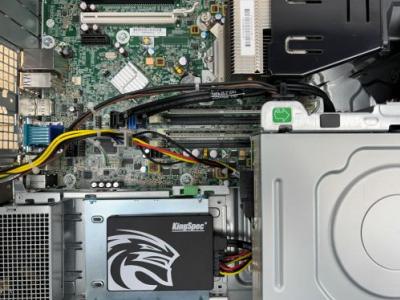 HP Compaq 8200 Elite SFF PC