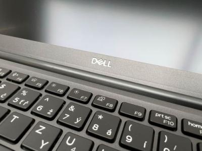 Dell Latitude 7300