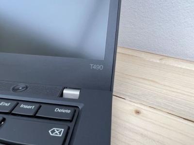 Lenovo ThinkPad T490