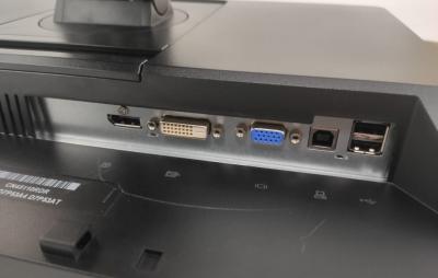 HP Z24i monitor 24 B stav